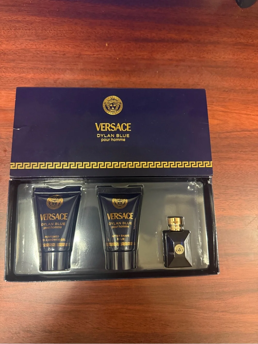 Versace Dylan Blue Men’s Grooming Trio - Black & Gold